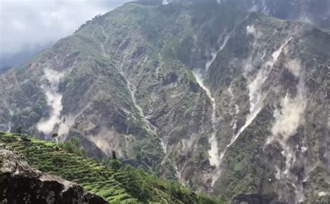 Watch Landslides In Nepal Near Earthquake Epicenter Unofficial Networks
