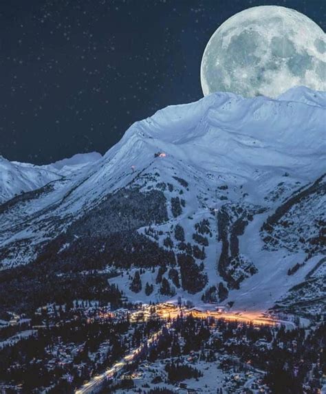 How Incredible Is This Composite Shot Of The Super Snow Moon Rising