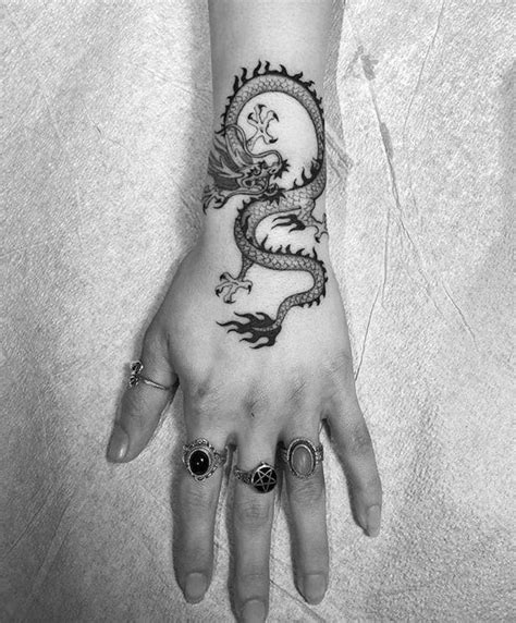 For most people, though, the meaning of their dragonfly based tattoo is closest to the spiritual one: 1001+ ideas and examples of the amazingly beautiful dragon ...