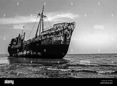 Shipwreck On The Coast Stock Photo Alamy