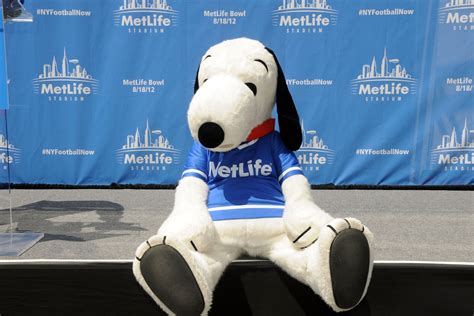 Metlife Fired Snoopy After 31 Years Of Service Fortune