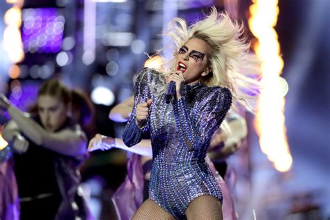 Super Bowl Halftime Shows Ranked From Worst To Best Simplemost