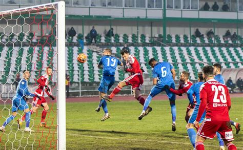 Academica clinceni a realizat primul transfer pentru noul sezon. Liga I. Sepsi OSK Sfântu Gheorghe şi Academica Clinceni ...