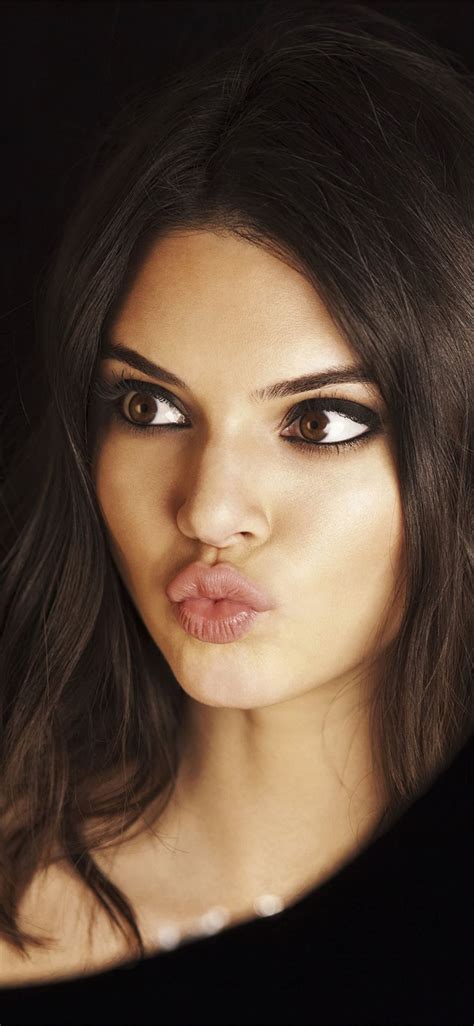 Kendall Jenner Birthday Kylie Jenner Photoshoot Kendall Jenner Face