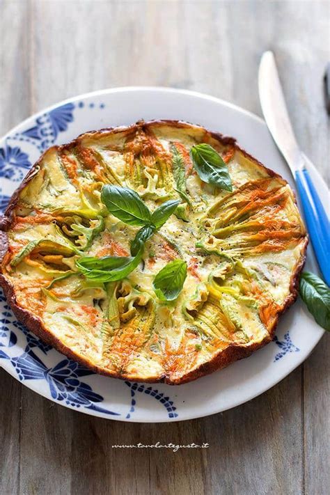 I fiori di zucca ripieni al forno sono una ricetta di origine romana gustosa e facile da preparare. Frittata con fiori di zucca (Ricetta golosa pronta in 15 ...