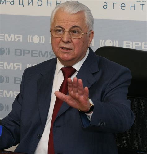 У відеоконференції бере участь глава української делегації для участі в ткг леонід кравчук. Кравчук Леонид Макарович - биография, личная жизнь и цитаты