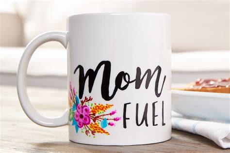Good last minute gifts for mom. TONS of ideas for last-minute Mother's Day gifts that she ...