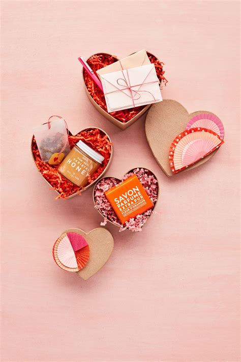 Looking for the perfect valentine's day gift ideas for 2021? 11 Valentine's Day Gift Packaging Ideas Guaranteed to Make ...