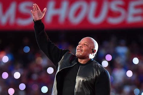 Dr Dre Almost Backed Out Of The Super Bowl Halftime Show Until Jay Z