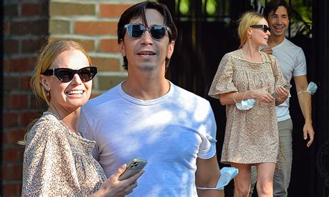 Kate Bosworth Keeps Close To Beau Justin Long During Nyc Outing Daily Mail Online
