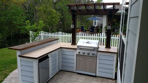 Diy Outdoor Bbq Bar Outdoor Kitchens Is Among The Preferred House Decoration In The World