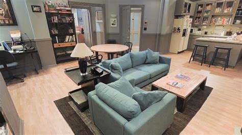 Seinfeld Apartment New York Apartment Apartment Furniture