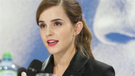 emma watson was giving advice for 2 in grand central this week