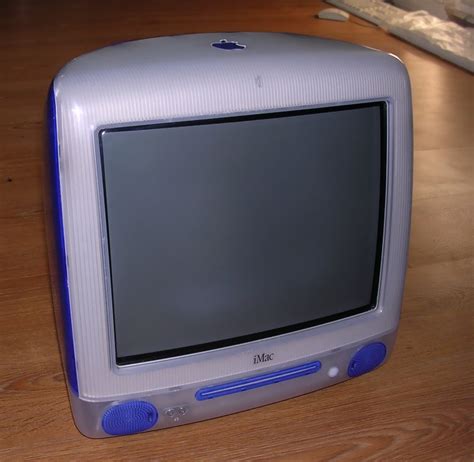 Apple imac g3 snow white 1999 vintage computer model m5521 tested & working. iMac G3 500MHz (slot loading) - MCbx