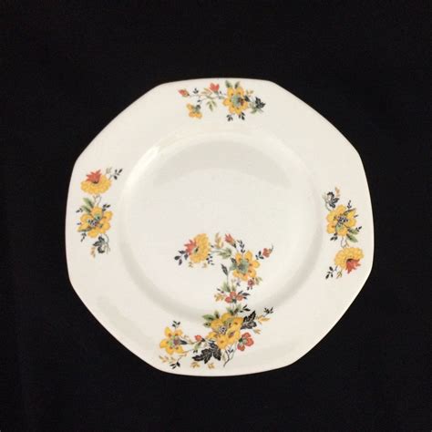 Use them in commercial designs under lifetime, perpetual & worldwide rights. Homer Laughlin LUNCHEON PLATE HLC375 vintage dinnerware ...