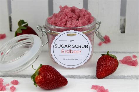 You start with beating the mixture of tylose powder and water well. DIY Sugar Scrub / Zuckerpeeling Erdbeer- Kokos einfach ...