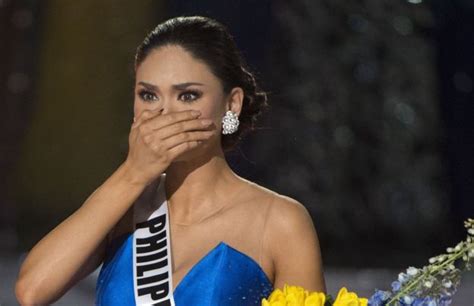 Watch Steve Harvey And The Most Awkward Moment In Miss Universe History When He Announced The