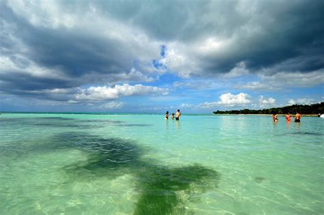 Crystal Clear Waters Palmilla Beach Dominican Republic Beach