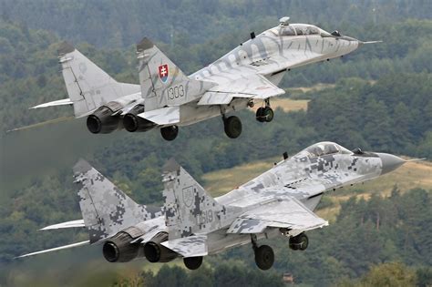 Mig 29 Military Aircraft Camouflage Slovakia Wallpapers Hd Desktop