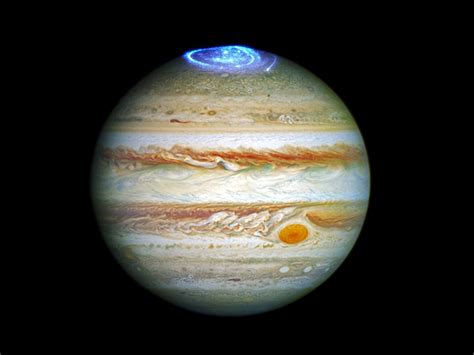 Juno Finds Jupiters Powerful Auroras ‘defy Earthly Laws