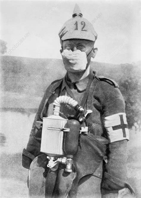 First World War Gas Mask Stock Image C0114289 Science Photo Library