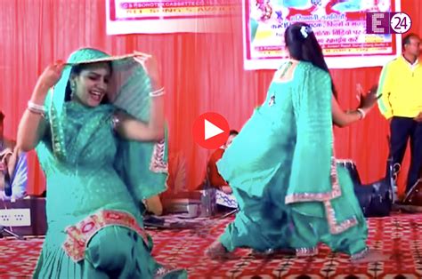 Haryanvi Dance Video दिल खोलकर तेरी लत लग जागी गाने पर नाची सपना चौधरी मूव्स से लूटी महफिल