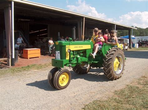 Pin on Antique John Deere Tractors