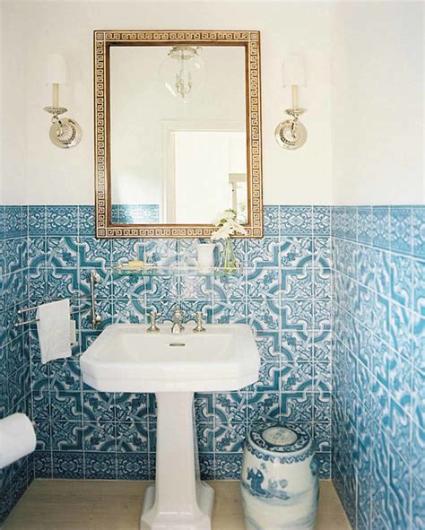 Decora O De Banheiros Com Azulejos Antigos