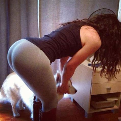 Big Booties In Yoga Pants Part 2 Booty Of The Day
