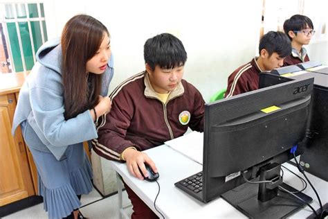 名站推薦 tips：2021年6月22日 已更新失效連結 total 13 ». 〈北部〉桃連區免試試模擬分發 12日網路查詢 - 地方 - 自由時報電子報