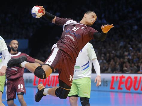 Al janoub stadium burst into life as it was unveiled to the world in spectacular style, being inaugurated with the 2019 emir cup final as al duhail lifted the trophy beneath a sky awash with triumphant fireworks. Qatar Handball Association announces first team ...
