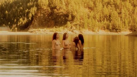 Nude Video Celebs Robin Sydney Nude Eve Mauro Nude Carlee Baker