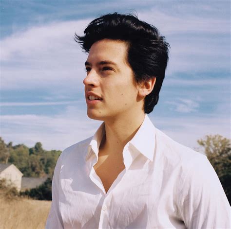 Cole sprouse and ari fournier were photographed hand in hand in vancouver. Cole Sprouse on Instagram: "Hainer on hasselblad" in 2020 ...