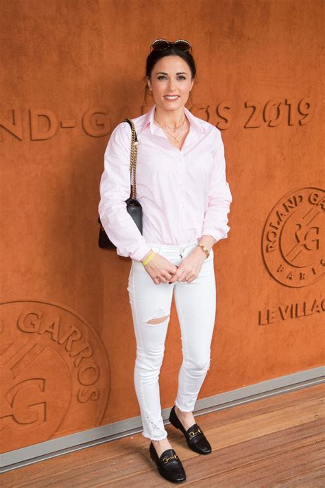 C'est en 2012 que la jeune femme se fait connaître du grand public en participant à la saison 6 de «secret story» diffusée sur tf1. CAPUCINE ANAV at French Tennis Open at Roland Garros in ...