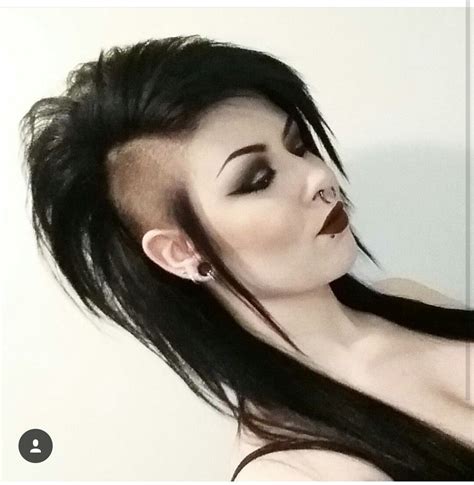 Goth Hairstyles With Long Hair Wavy Haircut