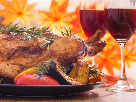 I also love cooking shows, so this week i'm putting both together to share some great youtube channels that will help you get into the kitchen and make something delicious. 10 best cooking channels on YouTube - Business Insider