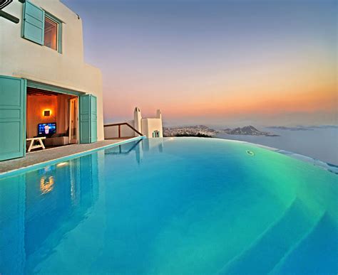 Sea View Villa – Exceptional retreats