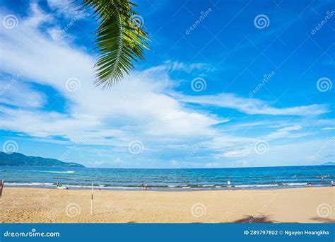 Da Nang My Khe The Most Beautiful Beach In Viet Nam Stock Photo Image Of Areas Wave