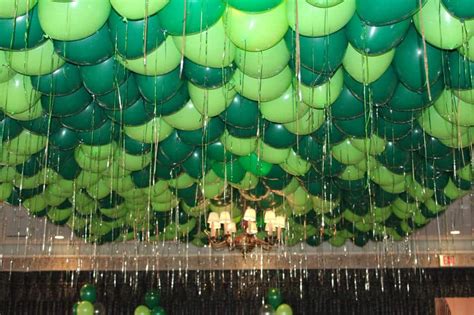 Ceiling Décor Balloon Artistry