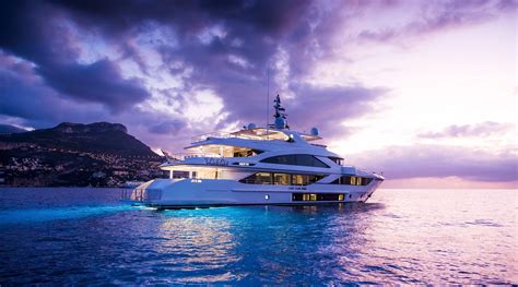 Majesty 140 Superyacht Wins Best Of Show Award At Fort Lauderdale Show