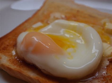 1 Minute Poached Egg Rachael Phillips