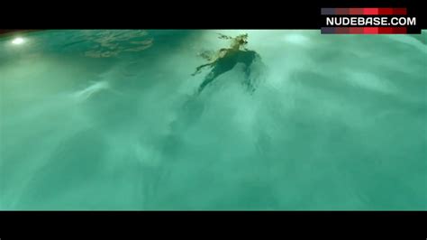 Isabel Lucas Swim Naked In Pool Knight Of Cups Nudebase Com
