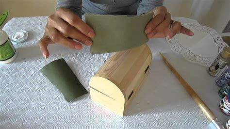 Un cofre de madera es un proyecto que usted puede hacer junto con sus hijos. Decorar una caja de madera - YouTube