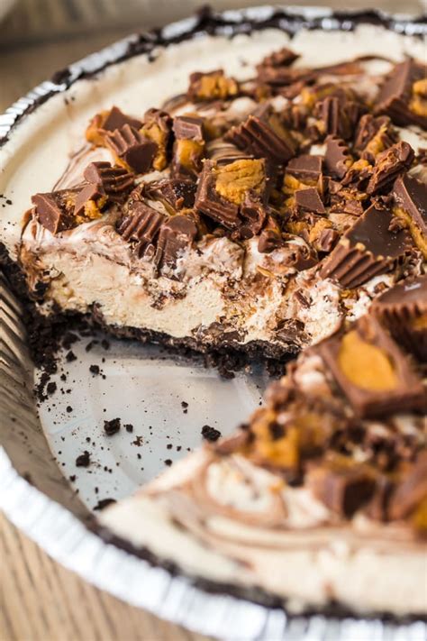 Chocolate peanut butter covered katie? Chocolate Peanut Butter Pie - Easy Peanut Butter Cup Ice Cream Pie - Cravings Happen