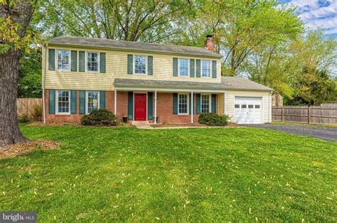 17405 Chiswell Rd Poolesville Md 20837 Mls Mdmc755458 Redfin