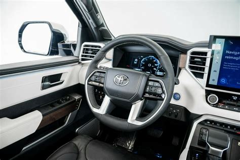 Toyota Tundra 2022 Capstone Hybrid Mikołów
