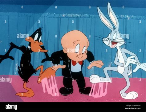 Elmer Fudd Bugs Bunny Hi Res Stock Photography And Images Alamy