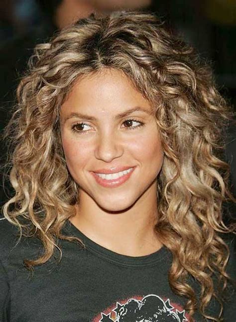 5 Appealing Curly Hairstyles With Blonde Hair Hairstylecamp