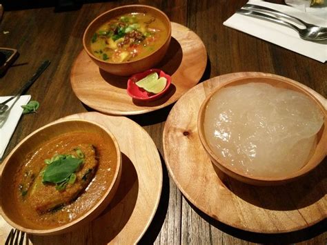 Kepulauan ambon memiliki panganan khas yg seantero banyaknya. Kuliner Natal Khas Ambon Wajib Dicicipi | Tagar