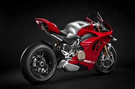2021 Ducati Panigale V4r Guide Total Motorcycle